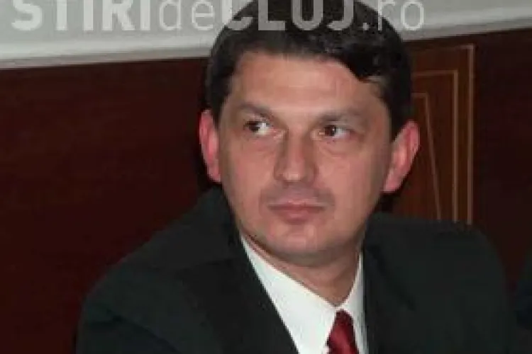 Senatorul Gabriel Berca si deputatul Mihai Banu au demisionat din PNL si se duc in PDL