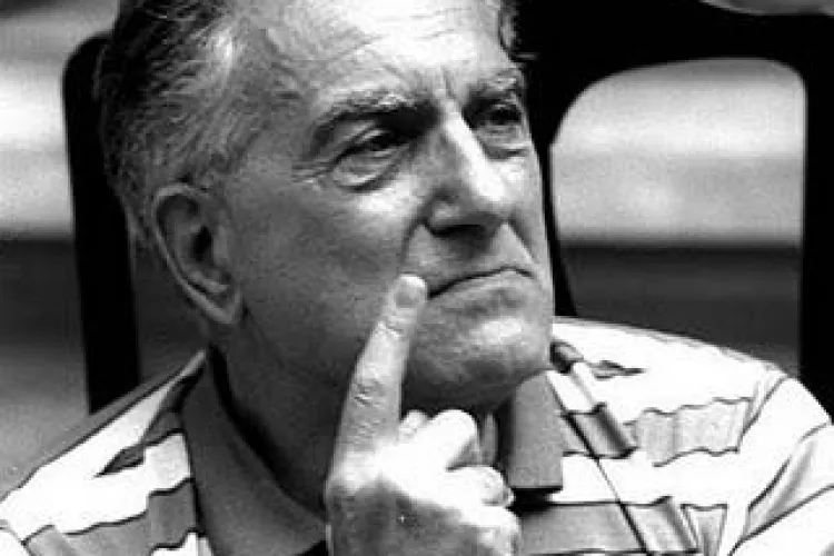 Criticul Adrian Marino acuzat ca l-a turnat pe Mircea Eliade la DIE si Securitate