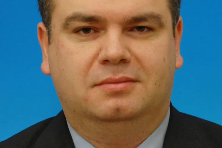 Doi deputati clujeni de la UDMR si-au angajat rudele la cabinetele parlamentare