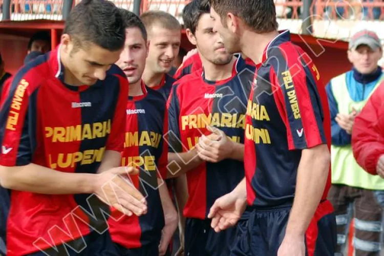 Tragedie! Eugen Vartolomei, jucatorul echipei Minerul Lupeni, este unul dintre cei doi tineri care au murit in accident la Gilau - VIDEO Imagini Socante