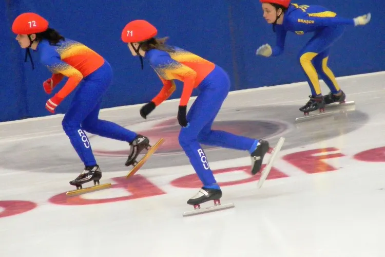 7 locuri I , 3 locuri II si 8 locuri III au obtinut patinatorii clujeni la campionatul national de la Brasov