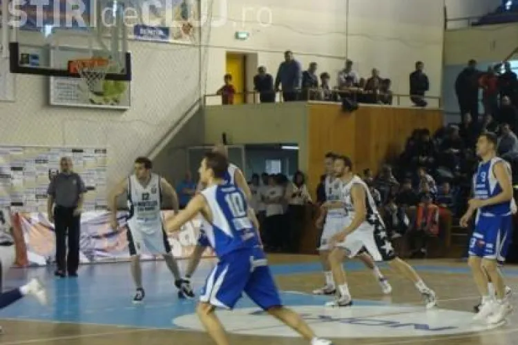 "U" Mobitelco reuseste o victorie clara in primul meci din play-off cu BC Mures