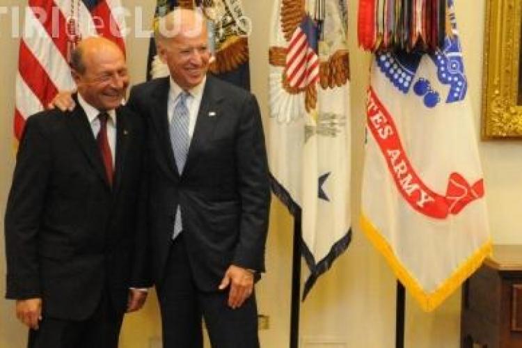 Vicepresedintele SUA, catre Basescu: "Pareti sanatos!" VIDEO