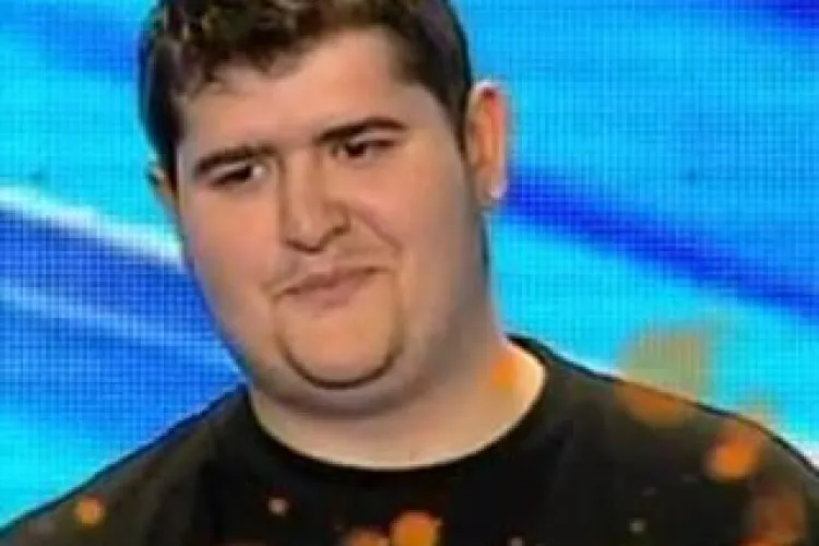 Radu Dan - X Factor -VIDEO! Dani Otil a plans cand l-a auzit cantand