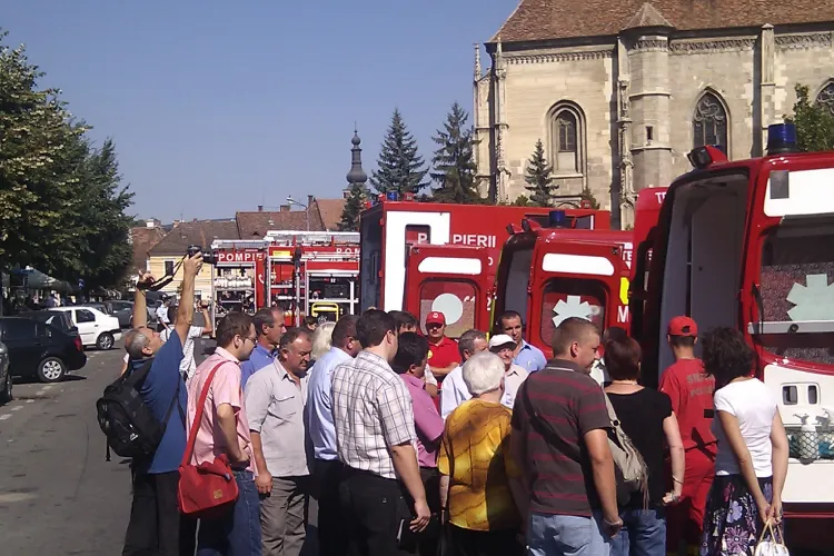 Ziua Pompierilor, sarbatorita in Piata Unirii! VIDEO si FOTO