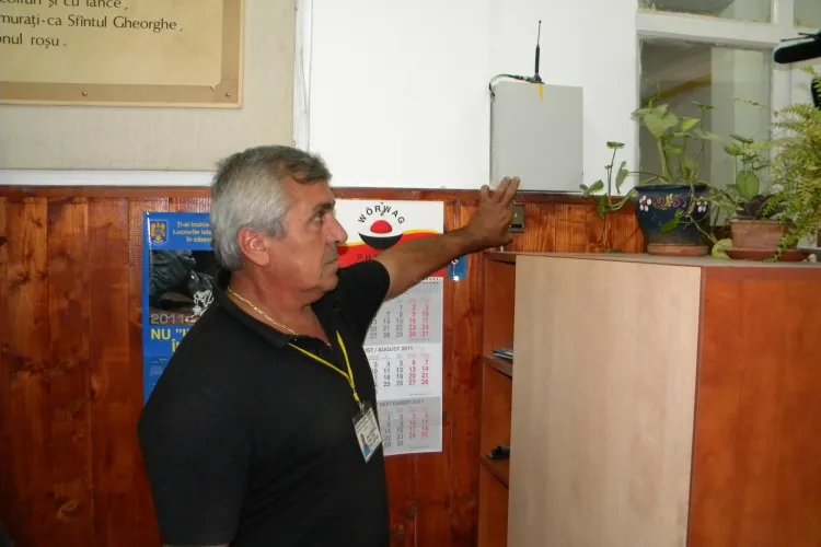 Butonul de panica din scolile clujene, testat de primar! Echipajul de politie a raspuns prompt VIDEO