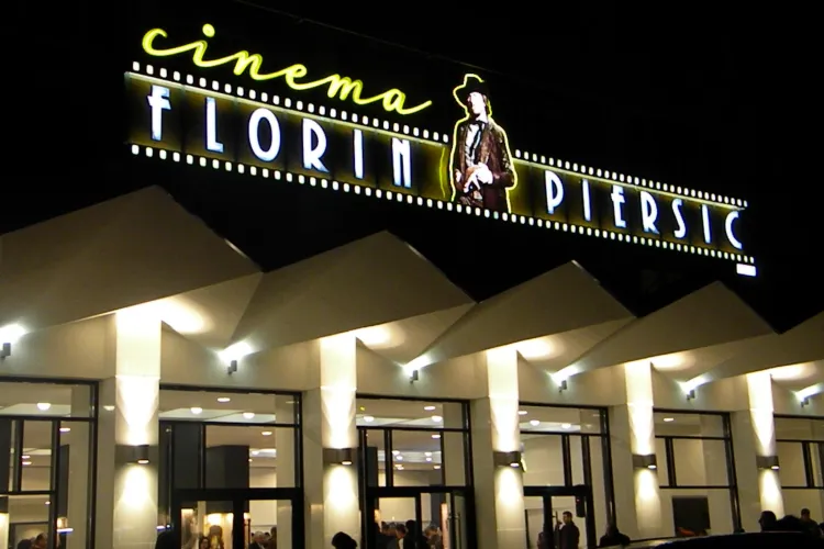 Noaptea Alba a Filmului Romanesc, azi, de la 22.00, la cinema Florin Piersic si Victoria