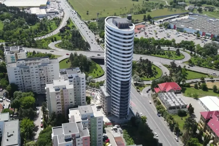 Cum te „fură” piața imobiliară din Cluj. O casă estimată la 5.000 de euro mp cu probleme uriașe: „Finisajele, bătaie de joc totală”