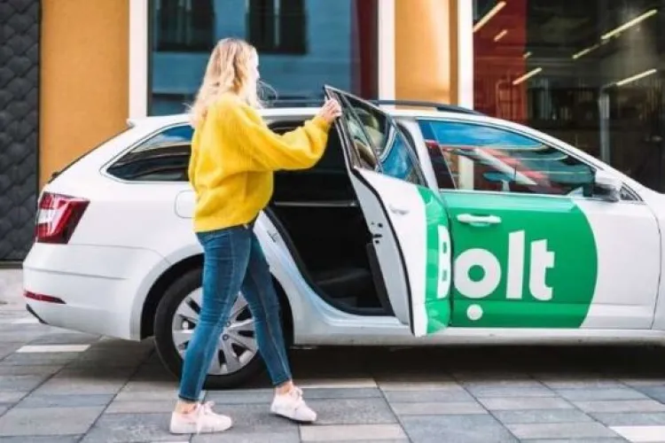 Gest de omenie la Cluj-Napoca. O femeie care a uitat să plătească o cursă Bolt caută șoferul: „Vreau să îi dau banii pe cursă”