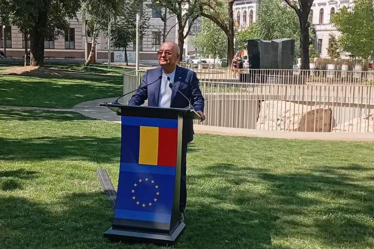 VIDEO. Invitație la istorie. Clujenii pot vedea noile vestigii romane. Boc a inaugurat noul obiectiv turistic din centrul orașului