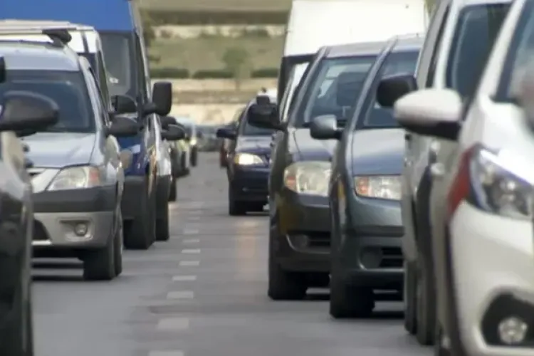 Șoferii din România, în fața unei schimbări majore! De la 1 octombrie 2026 intră în vigoare noul sistem pentru rovinietă și TollRo