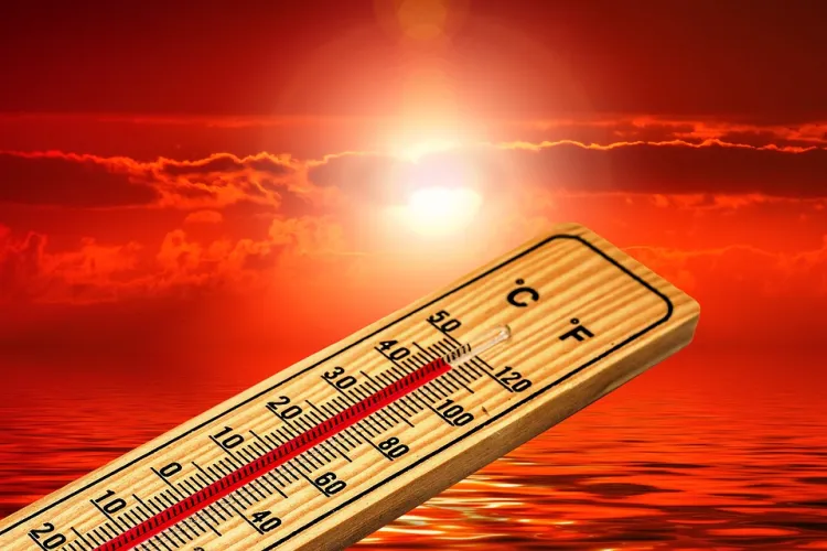 Revine canicula la Cluj, dar şi în restul ţării! Temperaturi ridicate în următoarele zile
