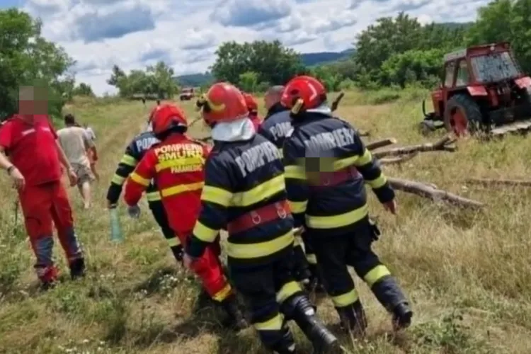 Tragedie: Clujean prins sub un tractor în urmă cu puțin timp. Pompierii intervin de urgență chiar în aceste momente