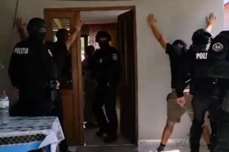 Șapte persoane, arestate azi-noapte după atacul asupra Ambulanței din Cluj. Cine sunt inculpații și pentru ce este cercetat fiecare