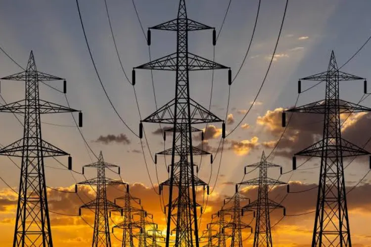 Lovitura care rupe firmele în 2026! Energia, cea mai mare surpriză financiară pentru șefii de companii: prețurile de producție din România, plus 23,3%