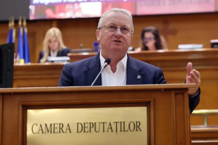 Directori și inspectori, mai puține ore la catedră! Remus Lăpușan: „Management școlar eficient, în beneficiul elevilor”
