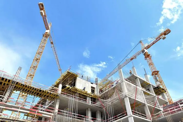 Explozie de autorizații de construire la Cluj! 132 de avize într-o singură lună, dublu față de anul trecut. În orașe, creșterea a fost de 157,1%