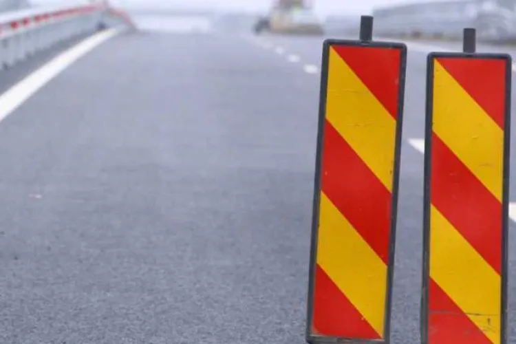 Coloane anunțate pe unul dintre cele mai circulate drumuri din județul Cluj! Se lucrează la structurile de beton, mașinile trec pe câte un sens