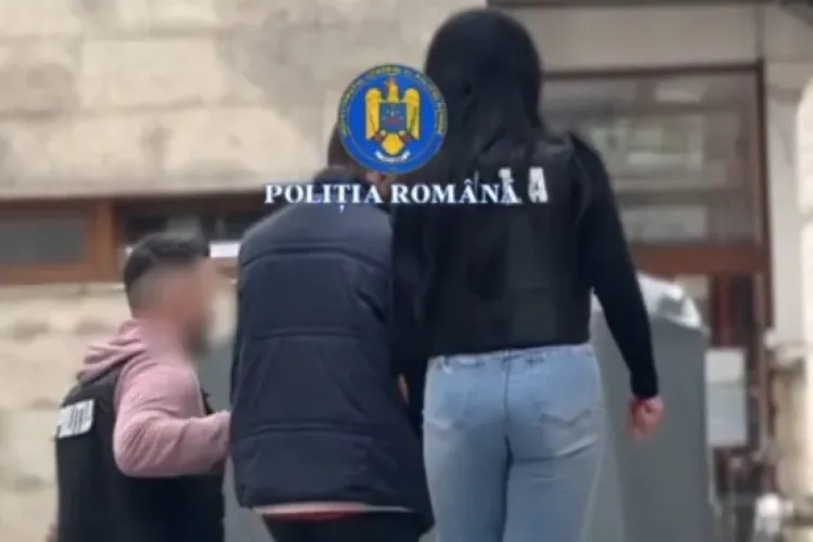 Minoră de 12 ani, găsită într-o mașină cu un bărbat de 35 de ani! Polițiștii au făcut o descoperire teribilă