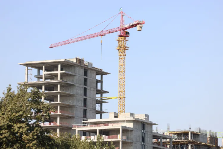 Vești proaste pentru români: prețurile ar putea exploda în construcții și comerț