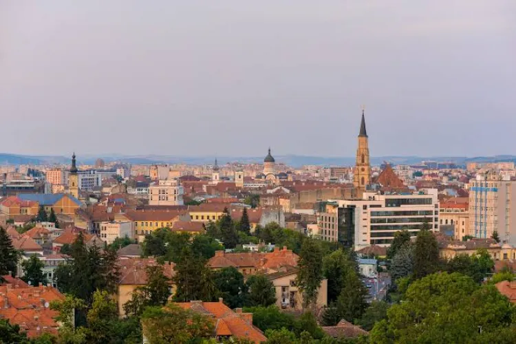 Nu mai este Clujul „raiul” investiților imobiliare? Proprietarii cer deja 5.000 de euro pe metru pătrat și refuză din start orice negociere de preț