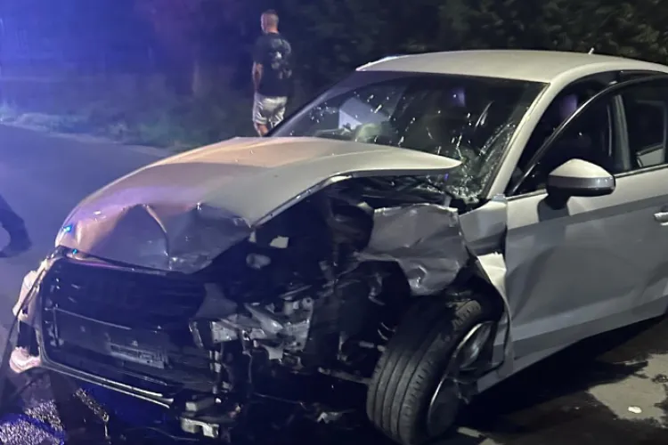 ACCIDENT GRAV ÎN CLUJ! Două mașini s-au ciocnit între Turda și Câmpia Turzii. Cinci persoane implicate, iar una se află în stop cardio-respirator
