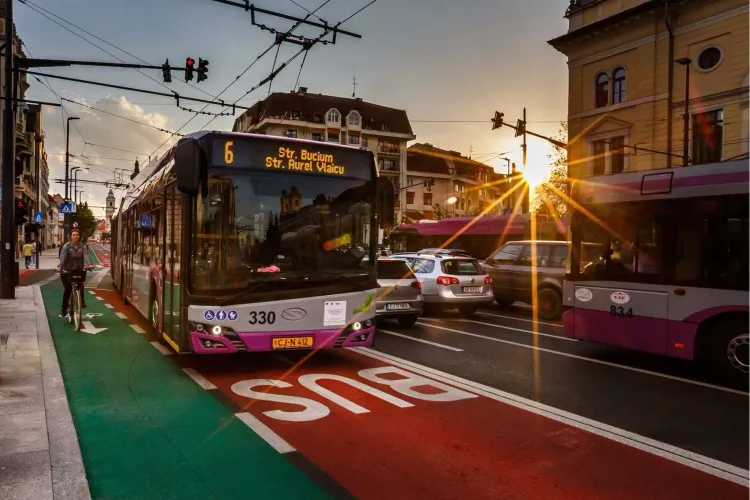 Vești bune pentru fanii clujeni. CTP pune la dispoziție mai multe autobuze după meciul „U” Cluj – Petrolul