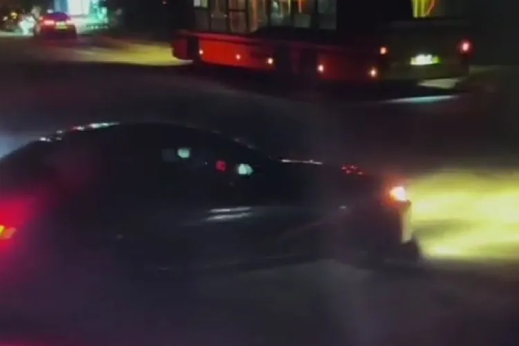 Un clujean cere speed-bumpere pe Frunzișului și spune că șoferii cu mașini puternice terorizează zona: „Noapte de noapte, strada a devenit circuit!” 