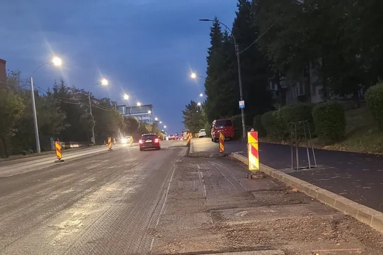 „De ce s-a rășchetat?” Asfalt nou, dat jos după doar câteva luni pe o stradă din Cluj