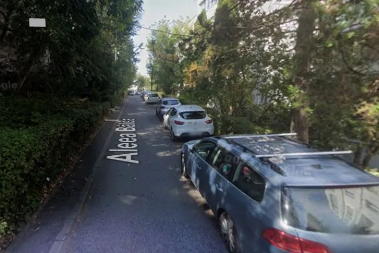 Sens unic pe o stradă din Cluj-Napoca? Locatarii cer schimbarea modului în care se circulă
