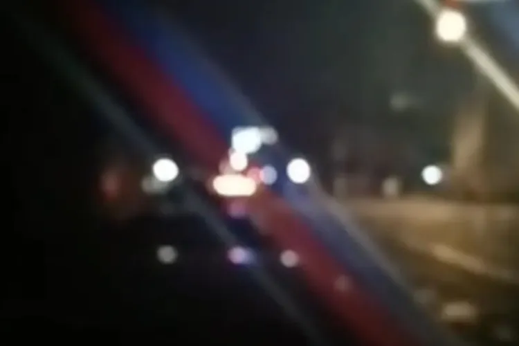 Beznă totală pe o stradă din Cluj-Napoca! Un clujean cere primăriei să rezolve problema, dar este „refuzat”: Care este motivul