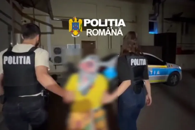 VIDEO. Patru persoane au fost reținute după ce s-au bătut într-un autobuz din Cluj-Napoca. Unul dintre agresori folosea un ciocan pe post de armă