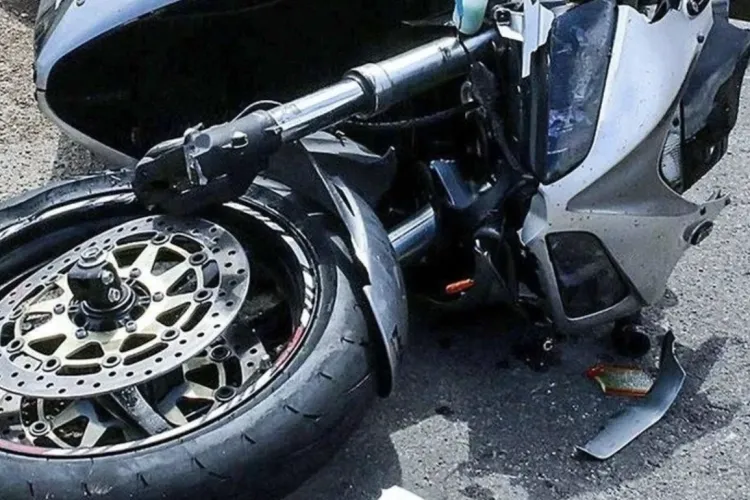 Accident grav în Cluj-Napoca! Un motociclist de 70 de ani, lovit de o mașină: Bărbatul a fost dus de urgență la spital