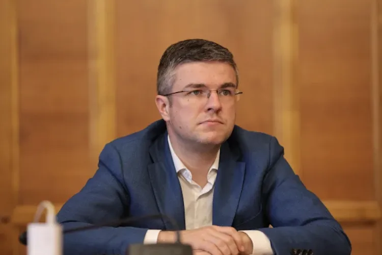 Darău, despre digitalizarea României: „Nu înseamnă să mutăm formularele pe internet”. Ce promite ministrul că se va schimba pentru fiecare cetățea