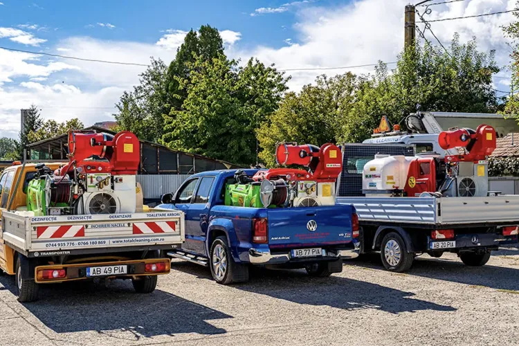 Se stropește în fiecare noapte în Cluj-Napoca! Acțiunea împotriva țânțarilor ține până pe 15 septembrie și poate fi prelungită. Ce trebuie să faceți acasă