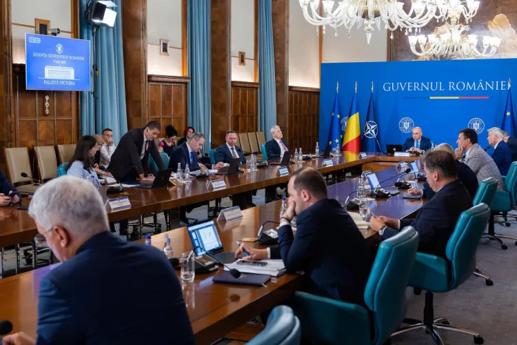 Guvernul împarte peste 2,1 milioane de lei pentru familiile aflate în dificultate! Și clujeni se află printre beneficiarii ajutoarelor