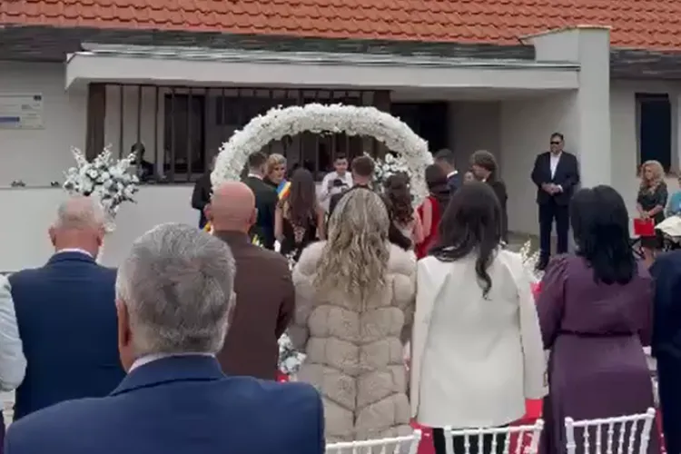 VIDEO. Primărița de „Fier” a Clujului s-a „topit” de.. emoții! A trăit momentul vieții ei, când și-a căsătorit propriul fiu:„Emoție greu de pus în cuvinte”