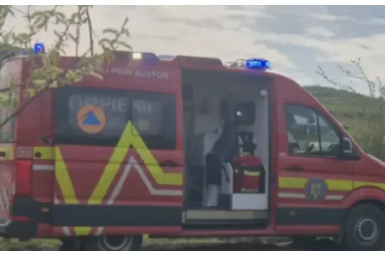 Element de muniție din cel de-al Doilea Război Mondial, găsit într-o zonă rezidențială. A fost trimis SMURD-ul 