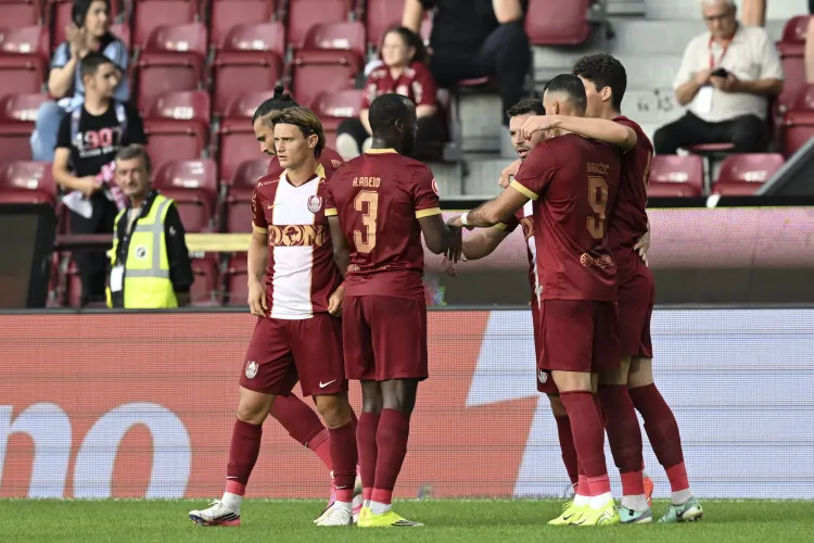 Transfer șocant pe axa CFR CLUJ – „U” Cluj. „Șepcile Roșii” oferă jumătate de milion de euro pentru un fotbalist din Gruia