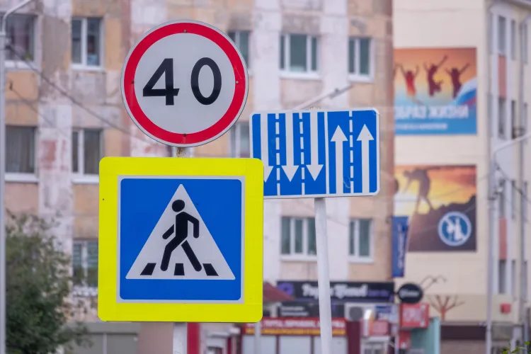Un clujean cere limitator de viteză într-o intersecție din Cluj: „De cel puțin 5-6 ori șoferii nu au fost atenți la indicator”