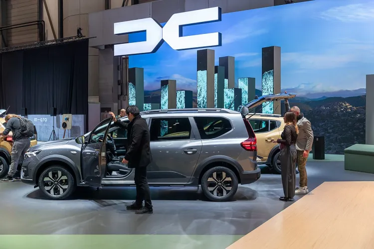 Avertisment dur pentru România din partea unui șef Dacia: riscăm să pierdem 25% din industria auto chiar anul viitor