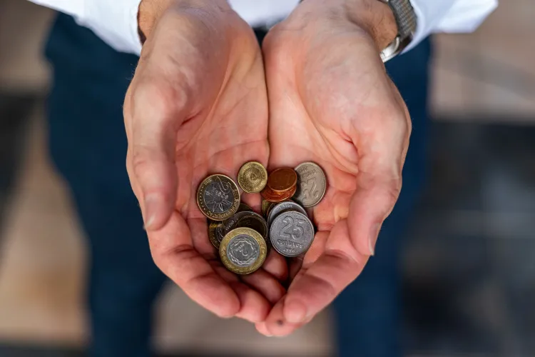 Lovitură pentru leu! Euro ajunge la un nou maxim istoric la cursul BNR. Cât a ajuns să coste moneda europeană
