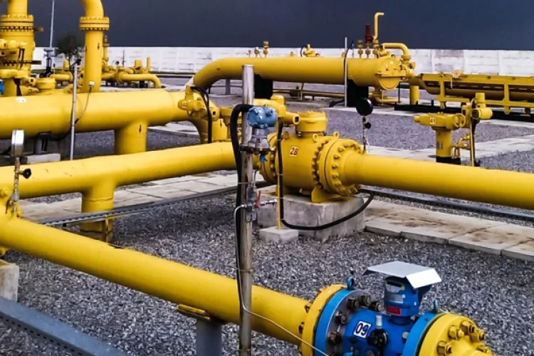 Iarnă cu gaze scumpe? Prețul a ajuns aproape triplu în Europa, la maximul din 2022. Cât de pline sunt depozitele României și ce spune Ministerul Energiei