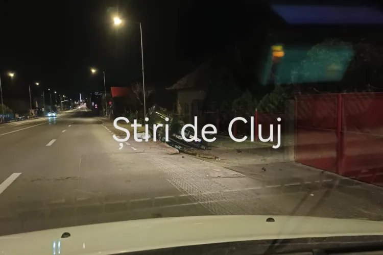Șofer mort de beat, reținut după un accident în Florești! A intrat cu mașina într-un cap de pod și s-a răsturnat. A fost reținut 24 de ore 