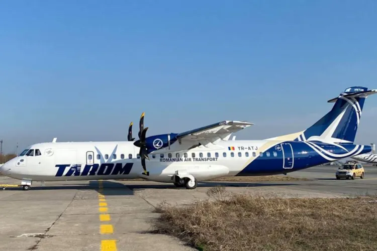 Avion TAROM plecat de la Cluj spre Antalya, aterizare de urgență la Otopeni după ce ar fi lovit un stol de păsări. 170 de pasageri erau la bord
