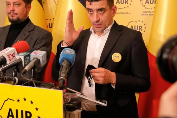 Programul lui Siegfried Mureșan, luat la bani mărunți de AUR: ce spune partidul despre educație, sănătate, economie și fiscalitate