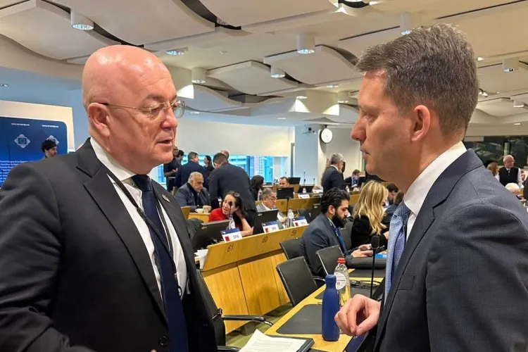 Emil Boc, mesaj fără menajamente după desemnarea lui Mureșan: „orgoliile politice de moment” ne dezbină. Ce le cere primarul Clujului politicienilor acum