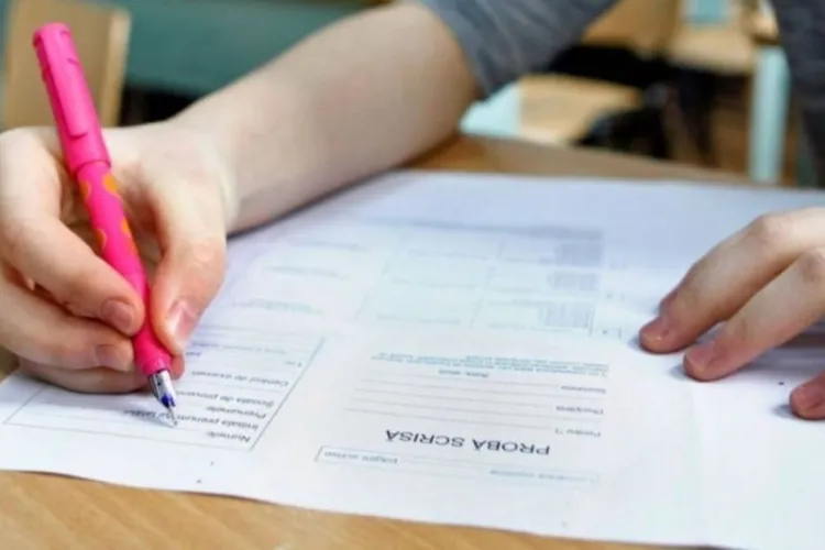 Un profesor clujean propune 4 probe la Evaluarea Națională, după modelul PISA: Română, Matematică și Științe, competențe digitale și o limbă străină
