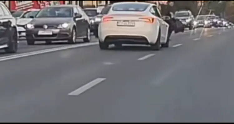 7bf4da492c12cee55b9c5bd6d9b9681c.png