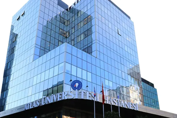 UBB Cluj, în discuții pentru noi colaborări medicale cu o universitate din Istanbul: O delegație a mers în vizită la Universitatea Atlas